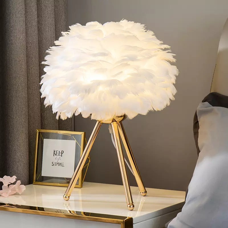 Feather bedside store lamp